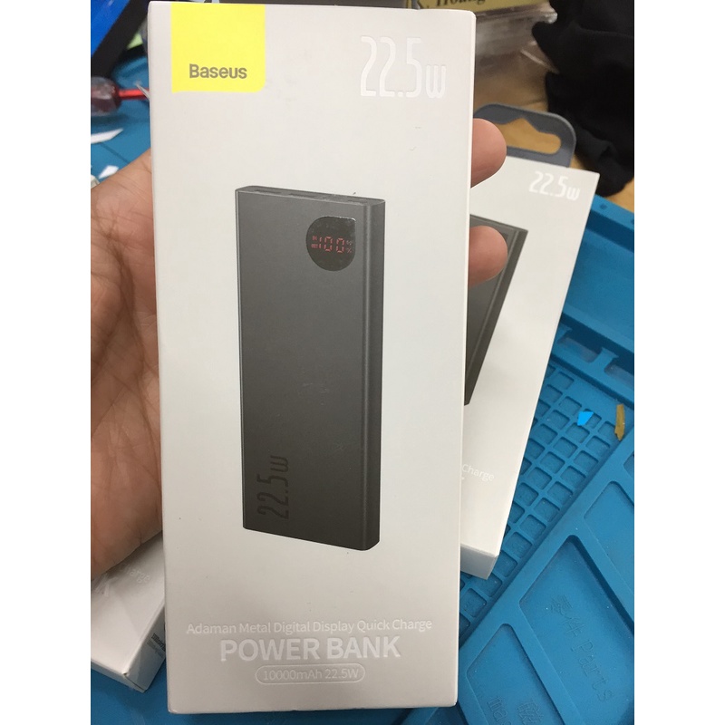Sạc dự phòng Baseus Adaman Metal digital display dung lượng 10000mah sạc nhanh 22.5W