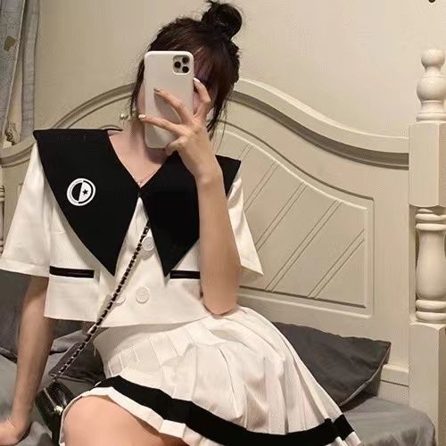 Bộ Áo Khoác Cổ Thủy Thủ Màu Sắc Tương Phản + Chân Váy Xếp Ly Lưng Cao Dáng Ôm Xinh Xắn Cho Nữ