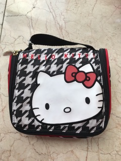 Túi đựng đồ / mỹ phẩm / túi du lịch Hello Kitty