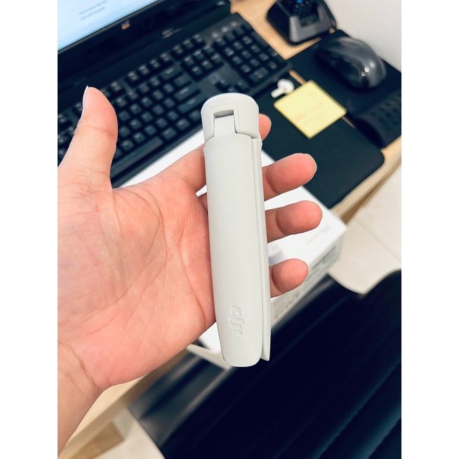 Tay cầm gimbal DJI Osmo Mobile 4 chính hãng đã sử dụng | BigBuy360 - bigbuy360.vn