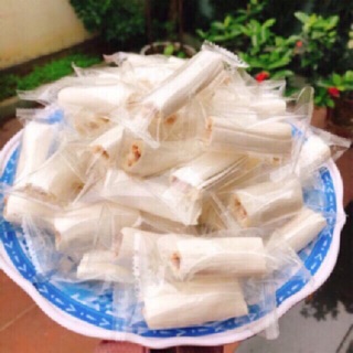 1kg kẹo dồi lạc đặc sản truyền thống .