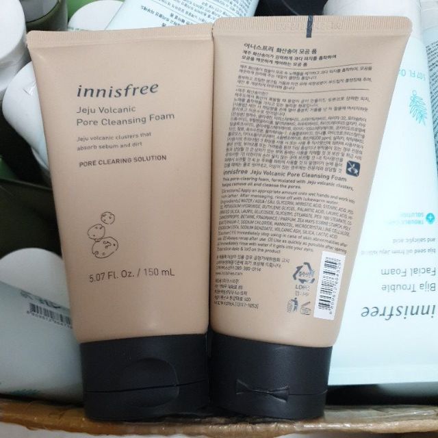 Sữa rửa mặt Innisfree tro núi lửa mẫu mới 2019