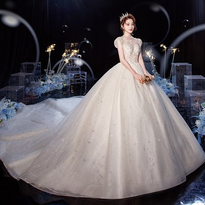 Váy cưới chính nhẹ 2020 mới sen siêu Cổ Tích Giấc Mơ sang trọng lớn kéo đuôi tính khí cô dâu bầu trời đầy sao cao cấp vá