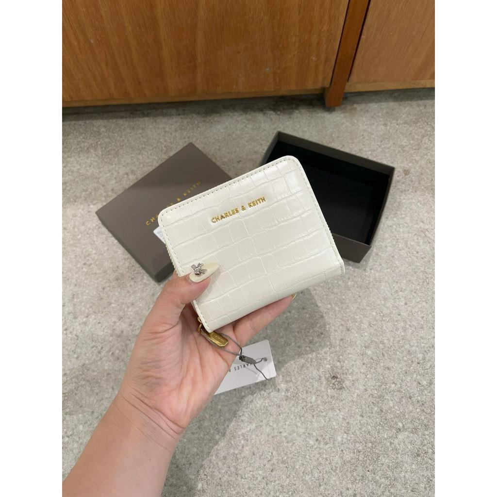 Ví cầm tay CNK full hộp xinh