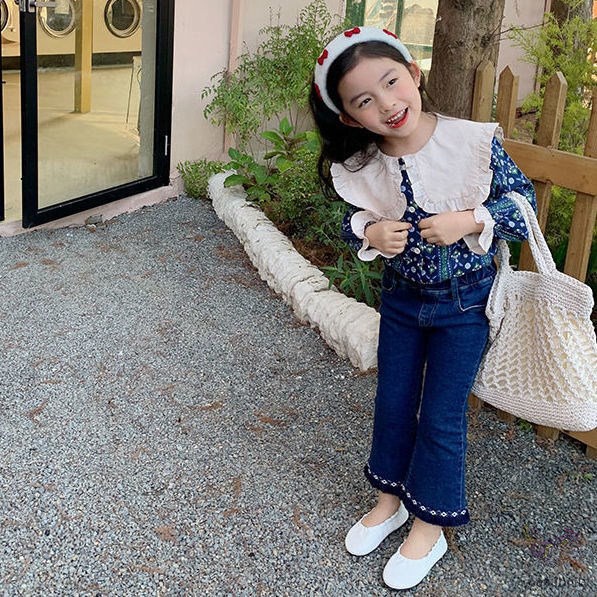 Bộ Áo Sơ Mi Hoa + Quần Jeans Ống Loe Thời Trang Hàn Quốc Cho Bé Gái