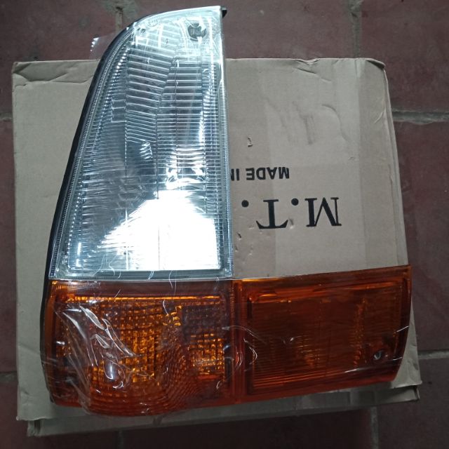 Đèn xi nhan Mighty 2, Huyndai 3.5 tấn