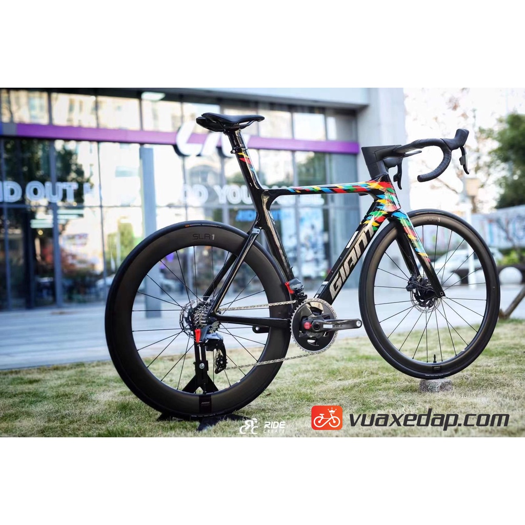 Xe đạp đua GIANT PROPEL ADV SL 1 DISC 2022