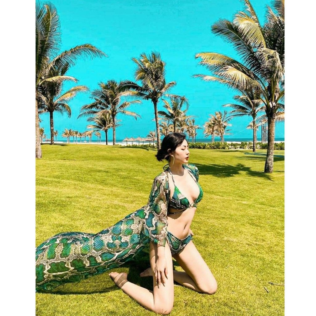 Đồ bơi Set bikini 3 chi tiết kèm áo choàng họa tiết da rắn xanh sang choảng mới nhất mặc đi biển đi bơi | BigBuy360 - bigbuy360.vn