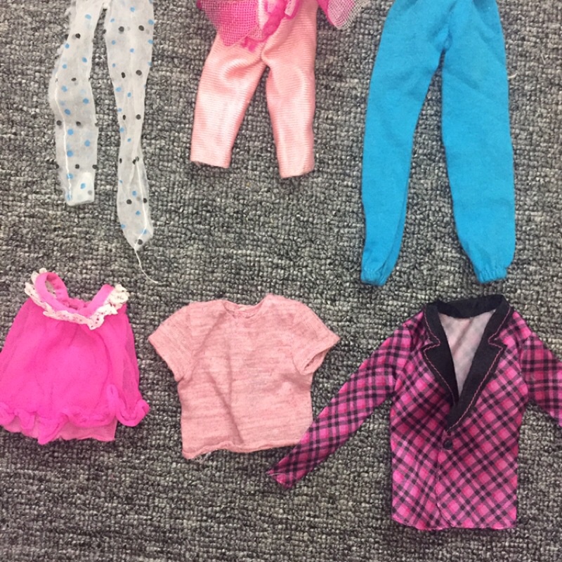 QAA2-Quần áo dành cho búp bê barbie đã qua sử dụng