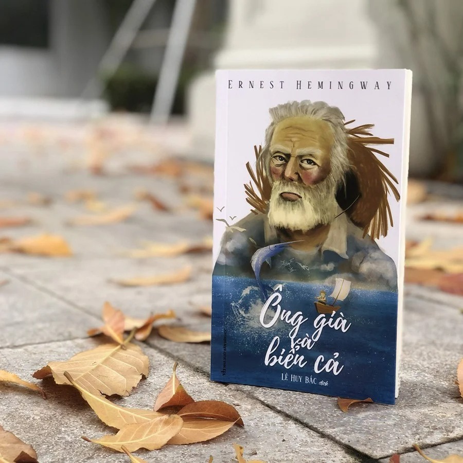 Sách - Ông Già Và Biển Cả