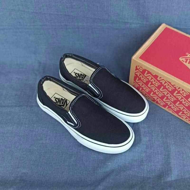 Giày Vans SLIP ON Màu Đen Trơn Nhập Khẩu