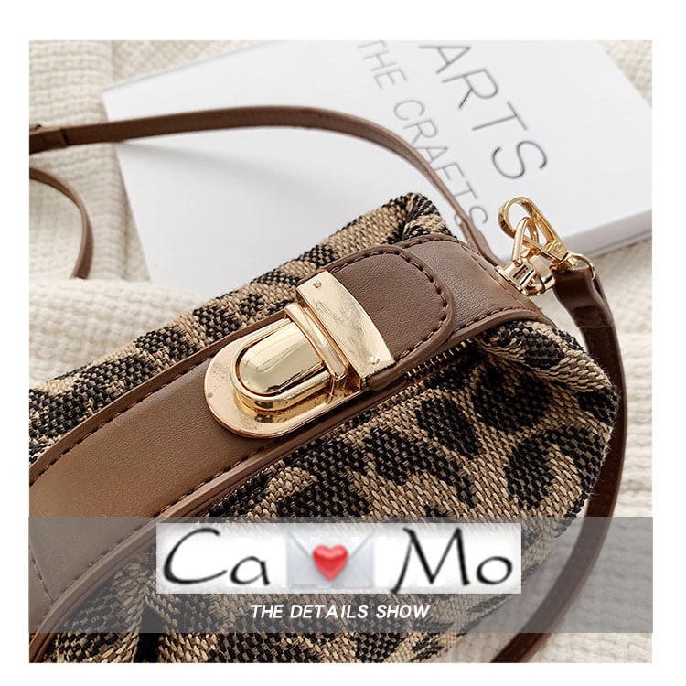 Túi xách hộp beo và harem khóa trên cao cấp