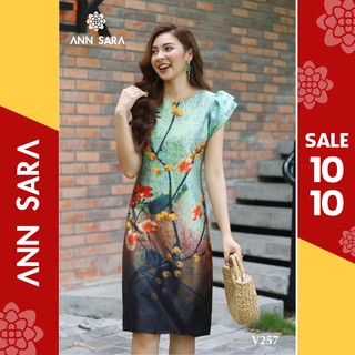 V257 - Váy suông lụa vân gỗ hoa đào xanh ANN SARA