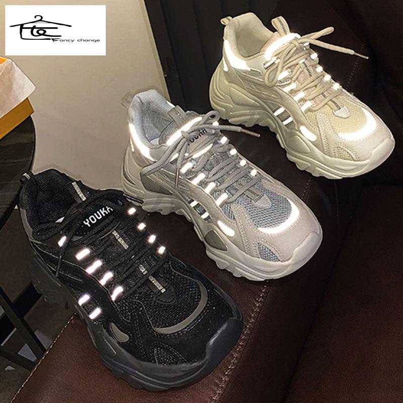 Giày Thể Thao Đế Mềm Dày Tăng Chiều Cao Màu Dạ Quang Thời Trang Xuân Hè Cho Nữ