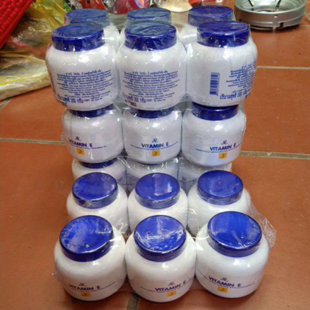 Kem Dưỡng Ẩm Aron VITAMIN E Thái Lan chống khô nẻ | BigBuy360 - bigbuy360.vn