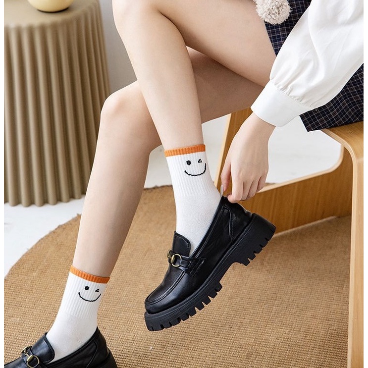 Vớ WAFNHA D532 màu trắng họa tiết mặt gấu hoạt hình dễ thương cho bé