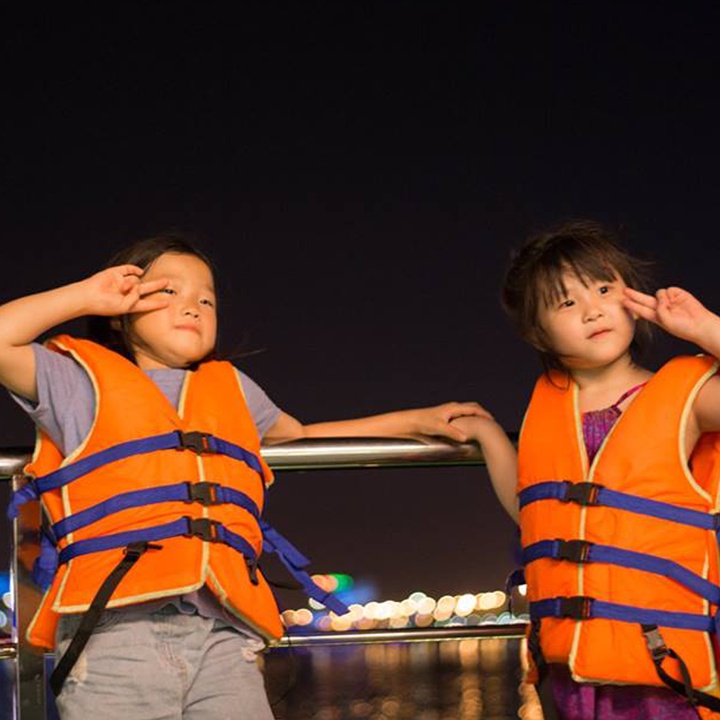 Đà Nẵng  Vé Du Thuyền Đà Nẵng ngắm Sông Hàn Về Đêm