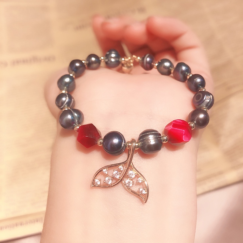 Vòng Tay Ngọc Trai Đen Tinh Tế Mặt Hình Tiên Cá Tinh Tế Cho Nữ