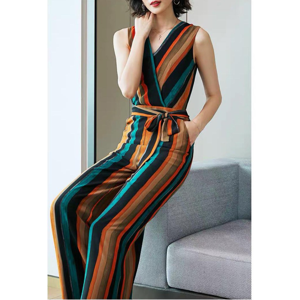 GIÁ RẺ - JUMPSUIT NỮ TÍNH DÁNG DÀI KIỂU JUMPSUIT  DÀI CỔ ĐẮP CHÉO IN SỌC NHIỀU MÀU CỘT EO, ĐỒ BAY CÔNG SỞ NỮ S3245