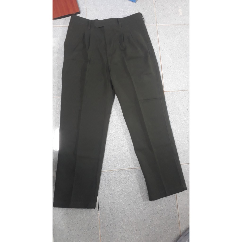 Quần bảo vệ màu xanh rêu chất vải kaki thành công loại 1 dầy dặn.