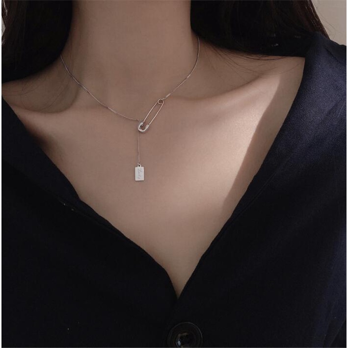 Vòng cổ Mạ Bạc Mặt Khối Tua Rua Phong Cách Hàn Quốc