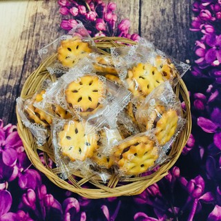 Bánh Hoa Mai Nhân Mứt Dứa Thái Lan