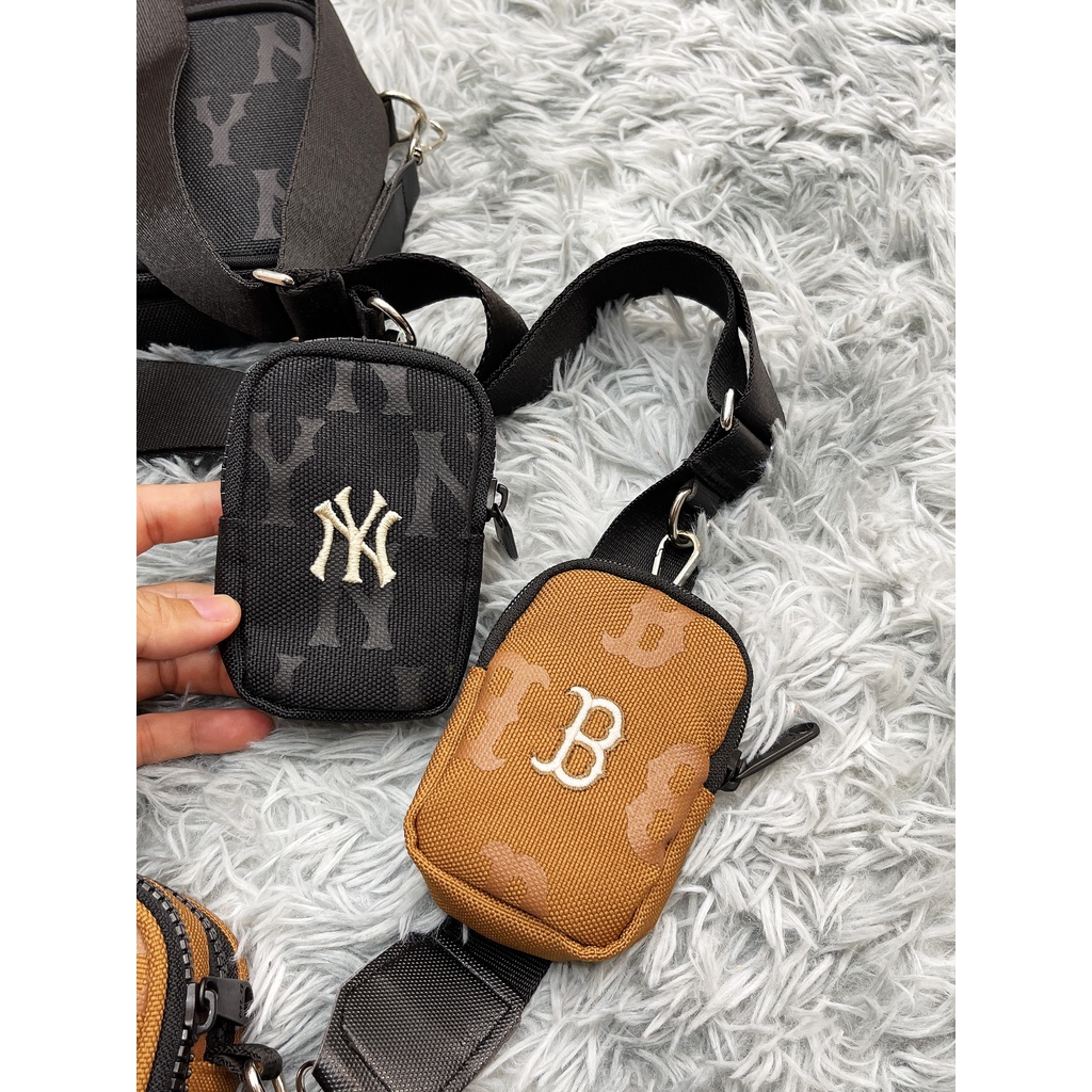 Túi đeo chéo MLB NY BOSTON MONOGRAM JACQUARD MINI CROSSBODY BAG hàng dư xịn