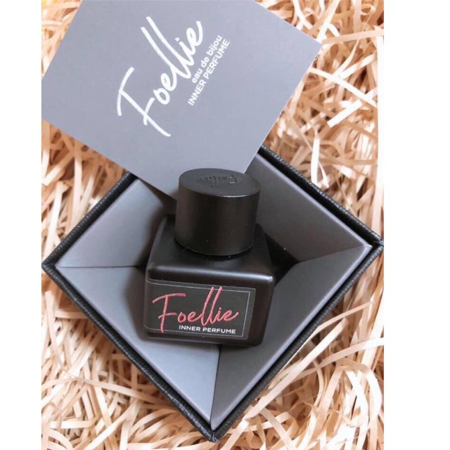 Nước hoa xịt vùng kín Foellie Perfume