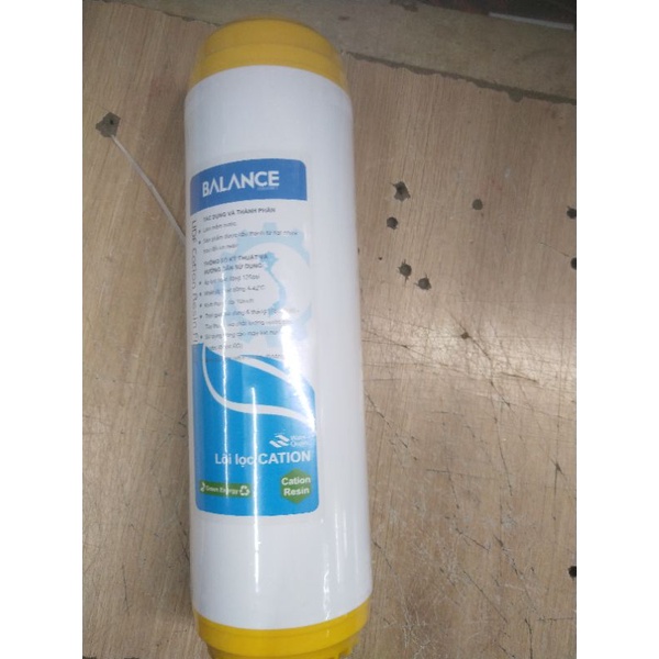 Lõi lọc đá vôi cation kim loại nặng 10 inch (vật liệu cation prulite của Anh) dùng cho nước nhiều đá vôi