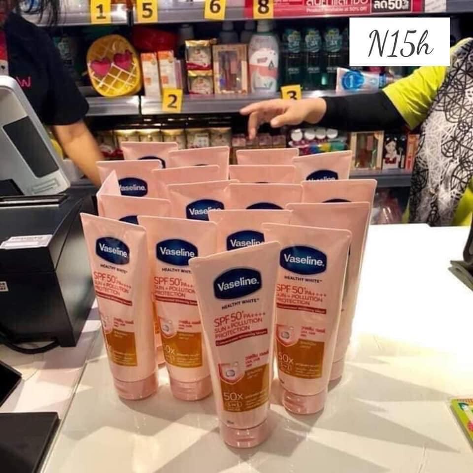 DƯỠNG THỂ KÍCH TRẮNG VASELINE 50x