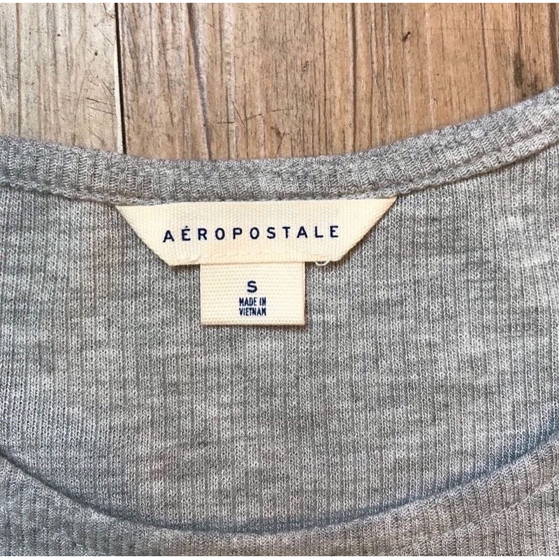 Áo tank top Aero••• dư xịn