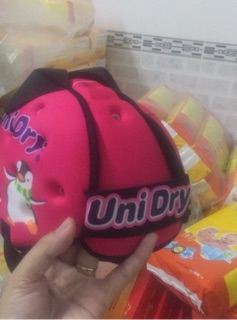 2 gói tả quần Unidry tặng quà