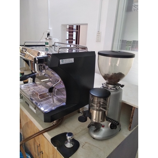 Cho thuê máy pha, máy xay cà phê HLT.vn