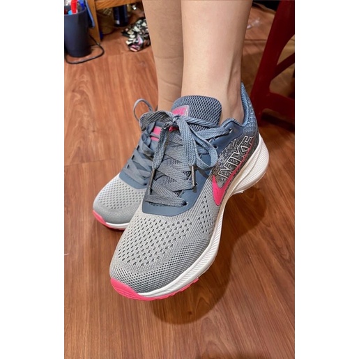 Giầy thể thao nữ
