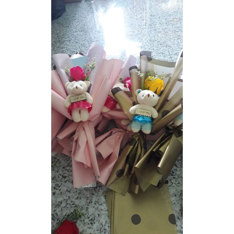 Hoa hồng sáp 1 bông kèm gấu