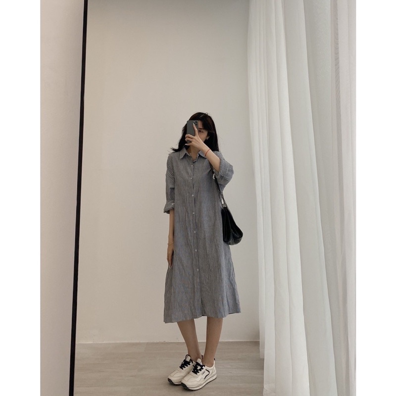 Váy sơ mi kẻ sọc dài tay dáng suông kèm đai