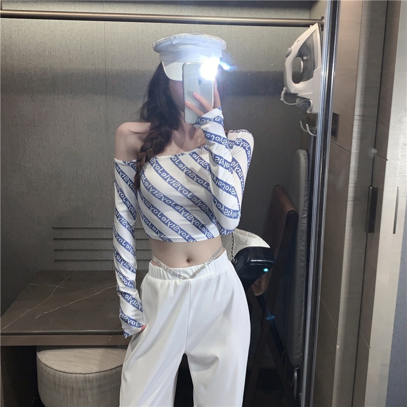 Áo thun tay dài hở vai thiết kế quyến rũ cho nữ