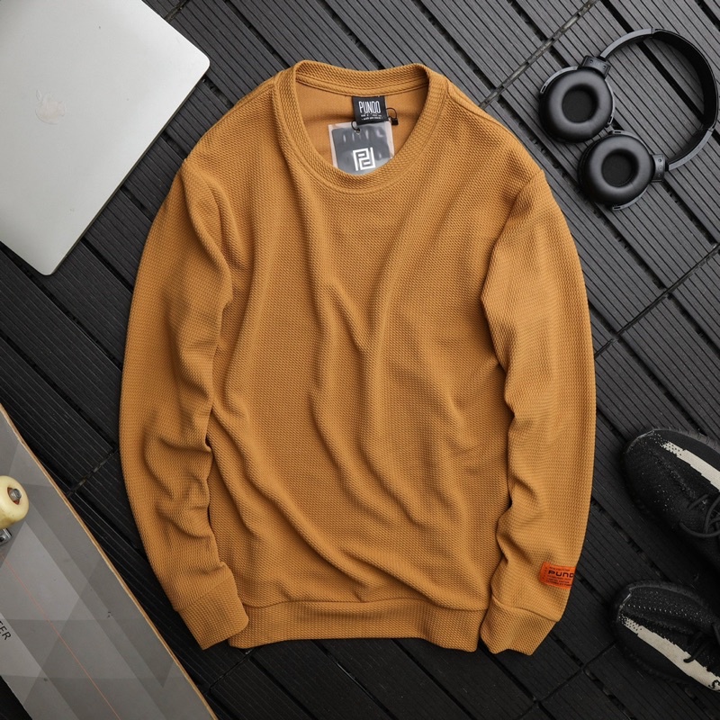 Sweater pundo chất vải cotton xốp, form áo thoải mái nam và nữ