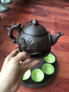 Bộ ấm chén tử sa đắp nổi