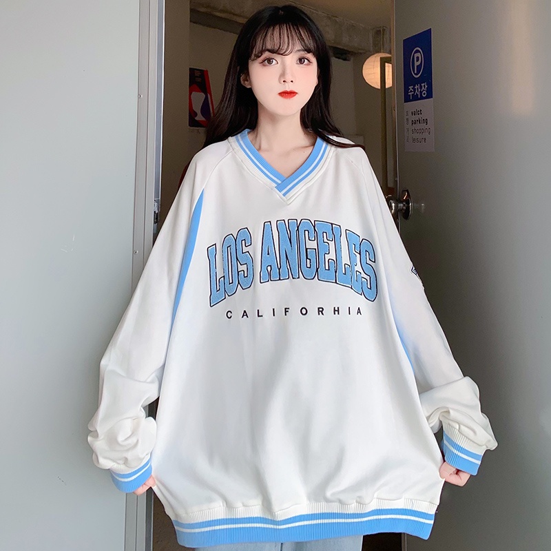 Áo thun tay dài cổ chữ V dáng rộng Plus Size cho nữ | BigBuy360 - bigbuy360.vn