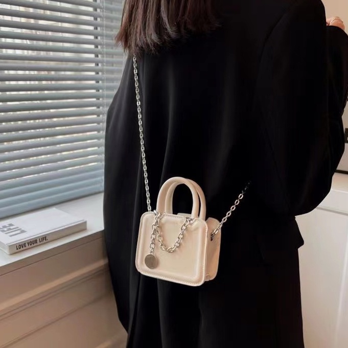 Túi hộp vuông dây xích túi xách đeo chéo mini thời trang túi đựng son