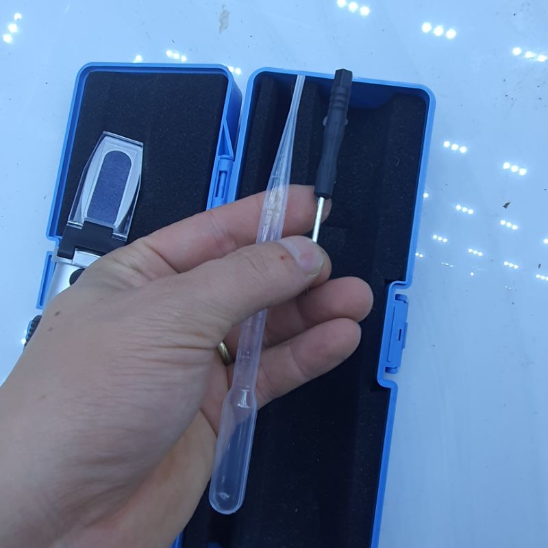 Bút đo độ mặn , khúc xạ kế đo độ mặn 0 ~ 100‰