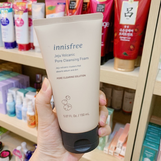 INNISFREE JEJU VOLCANIC PORE CLEANSING FOAM - SỮA RỬA MẶT TRO NÚI LỬA