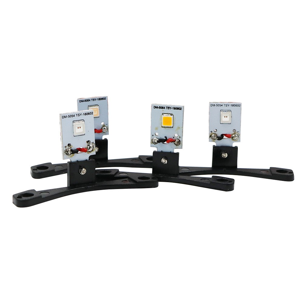 Set 2 đèn led mắt quỷ dùng để trang trí cho xe hơi