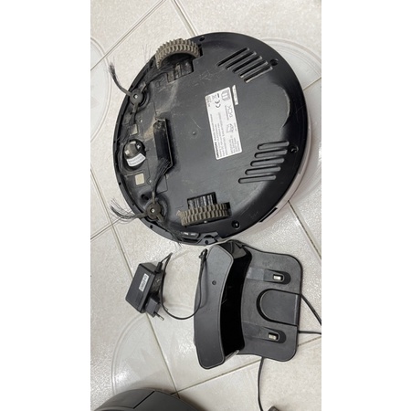 Pin robot hút bụi MEDION