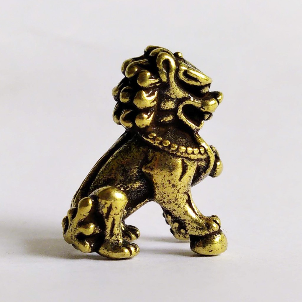 Sư tử hí cầu mini bằng đồng giá rẻ làm phụ kiện tiểu cảnh, phụ kiện bàn trà, trang trí bonsai