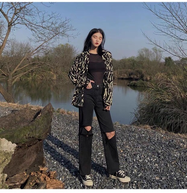 QUẦN RÁCH LỖ TO