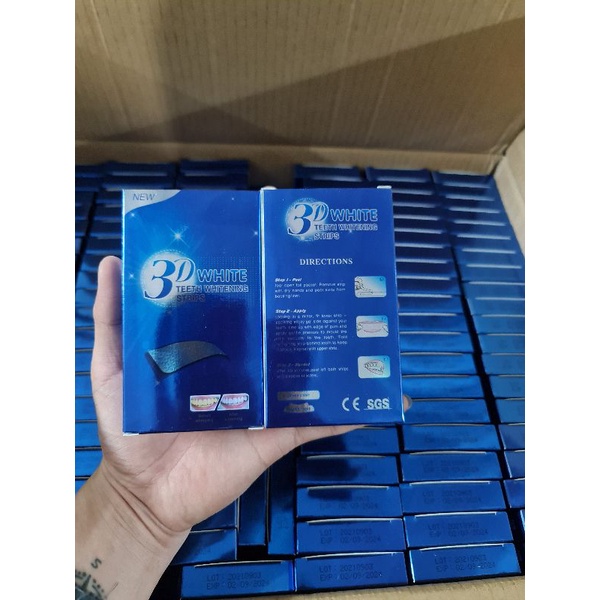 Hộp 7 Gói 2 miếng dán trắng răng tiện lợi 3D White Teeth Whitening Strips