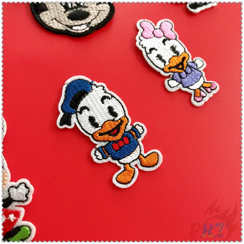 Set 1 / 2 miếng vá quần áo hình chuột mickey / minnie / donald