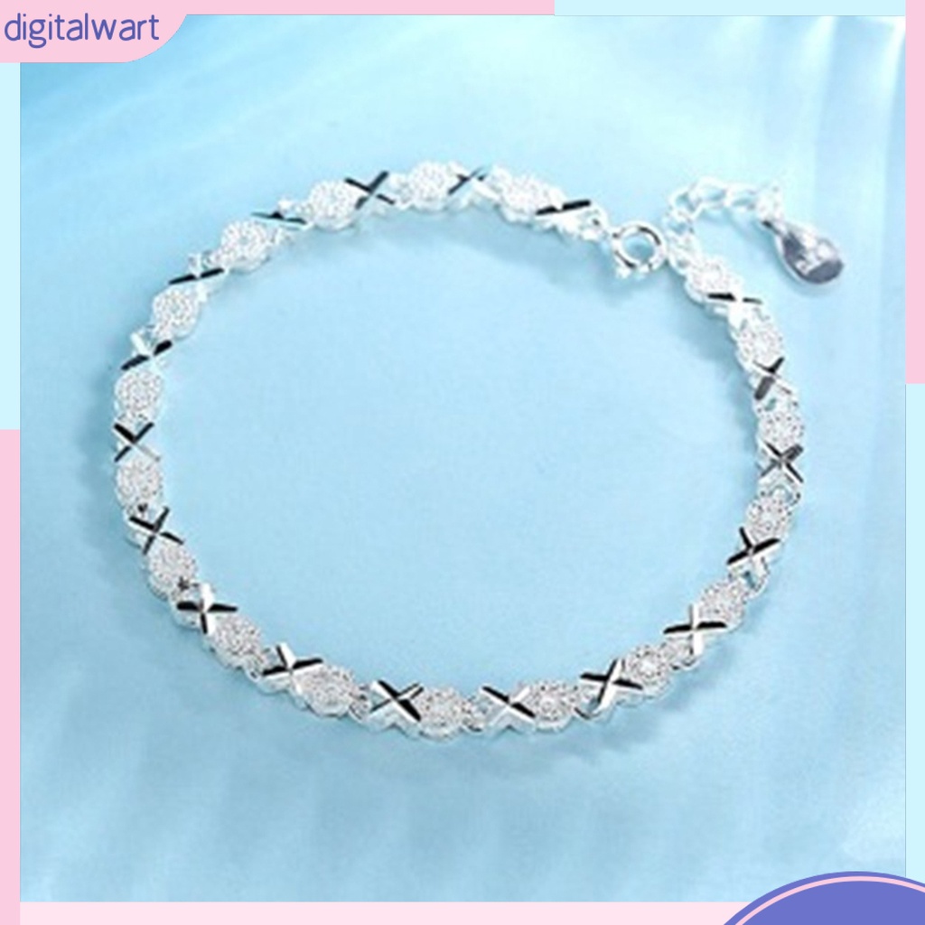 Vòng tay mạ bạc thời trang cho nữ